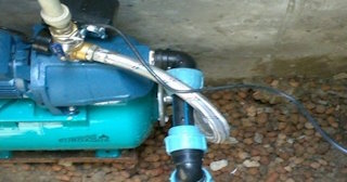 Установка насосной станции для частного дома в Таганроге - надежное водоснабжение от 5725 рублей